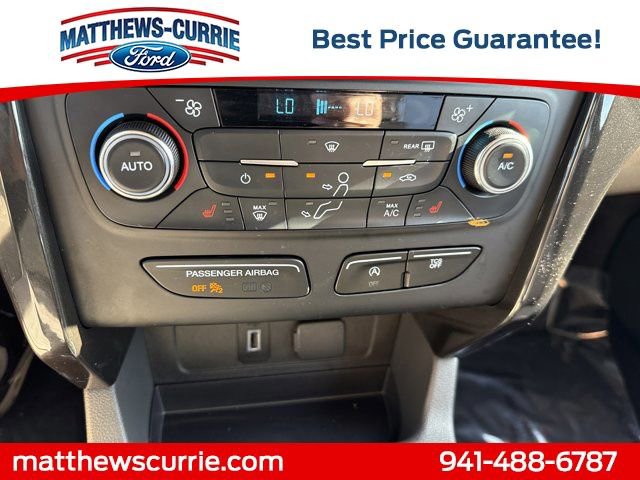 Certified 2017 Ford Escape Titanium AWD/4WD image 21