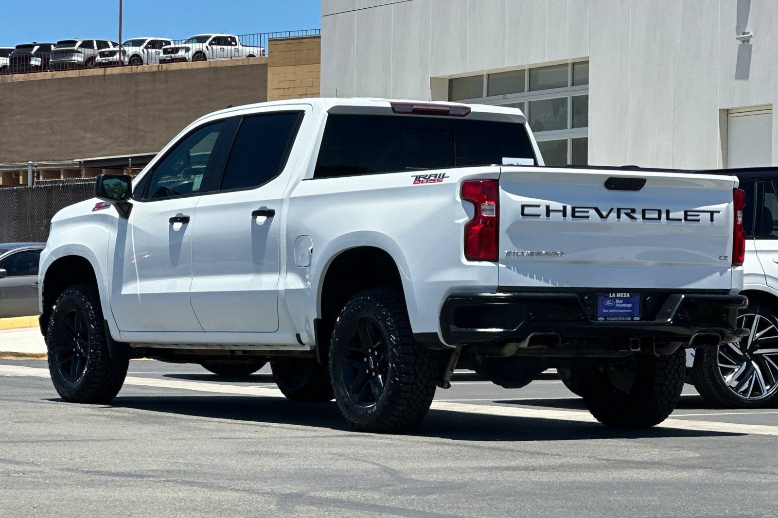 Used 2021 Chevrolet Silverado 1500 LT Trail Boss w/ Convenience Package II AWD/4WD image 5