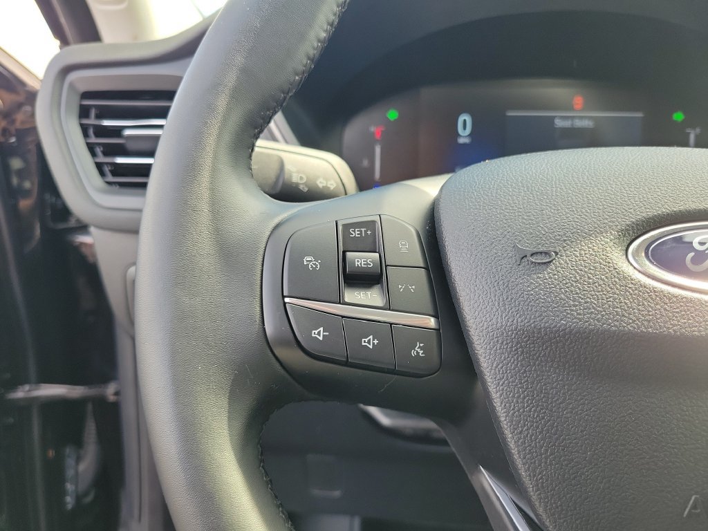Certified 2024 Ford Escape Active w/ Tech Pack #1 FWD image 25
