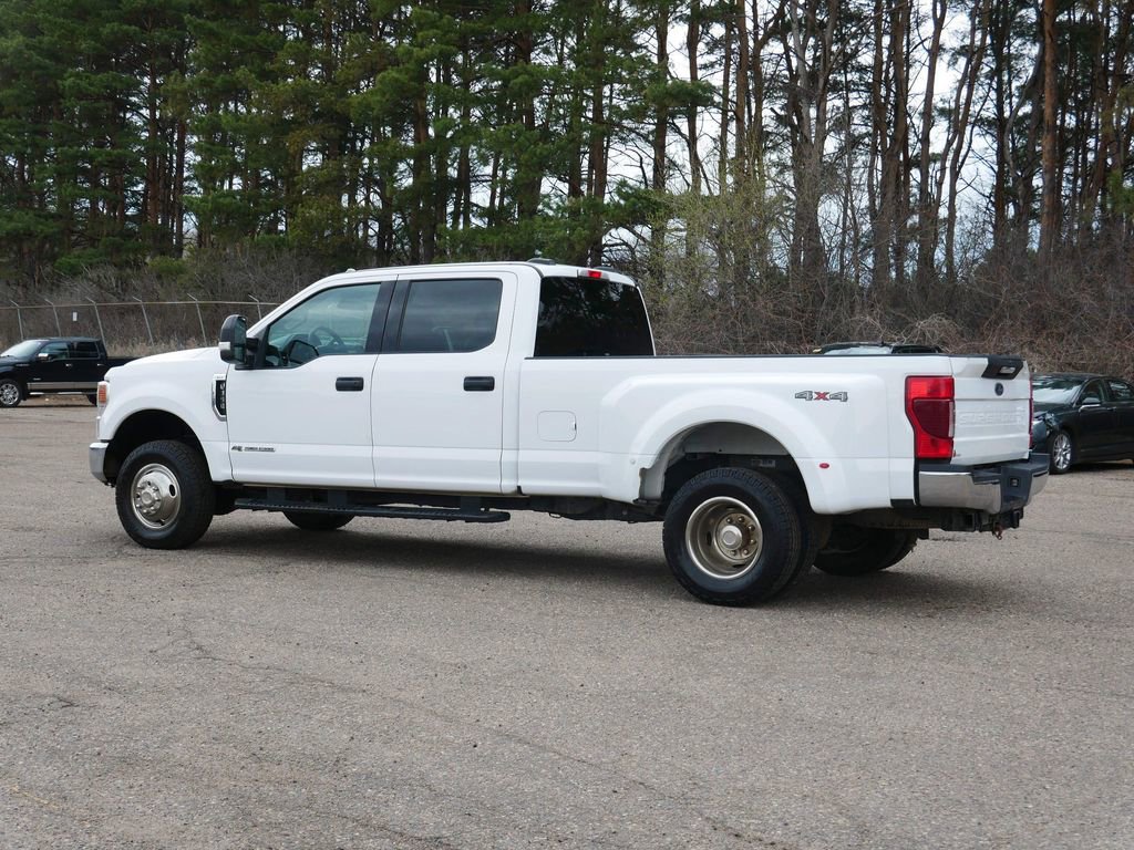 Certified 2020 Ford F350 XLT image 4