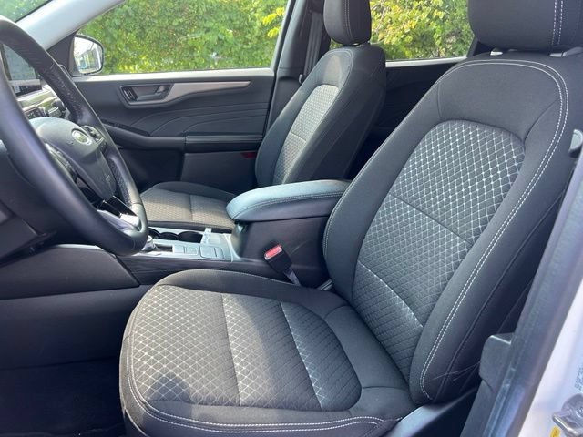 Certified 2023 Ford Escape Active AWD/4WD image 17