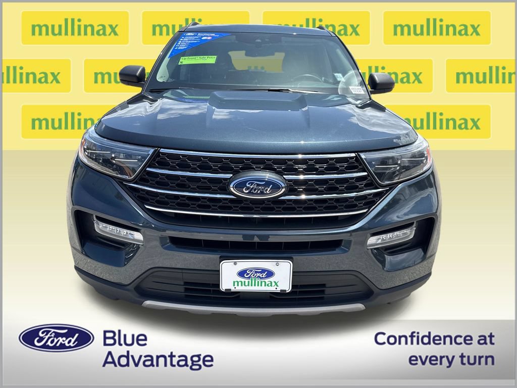 Certified 2023 Ford Explorer XLT w/ Equipment Group 202A RWD image 11