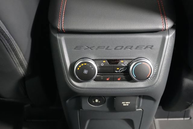Certified 2025 Ford Explorer ST-Line w/ Premium Package image 24