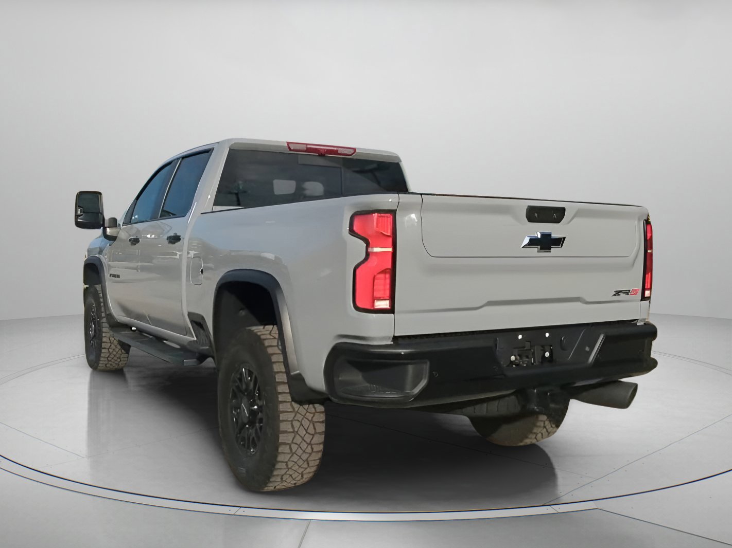 Used 2025 Chevrolet Silverado 2500 ZR2 image 14