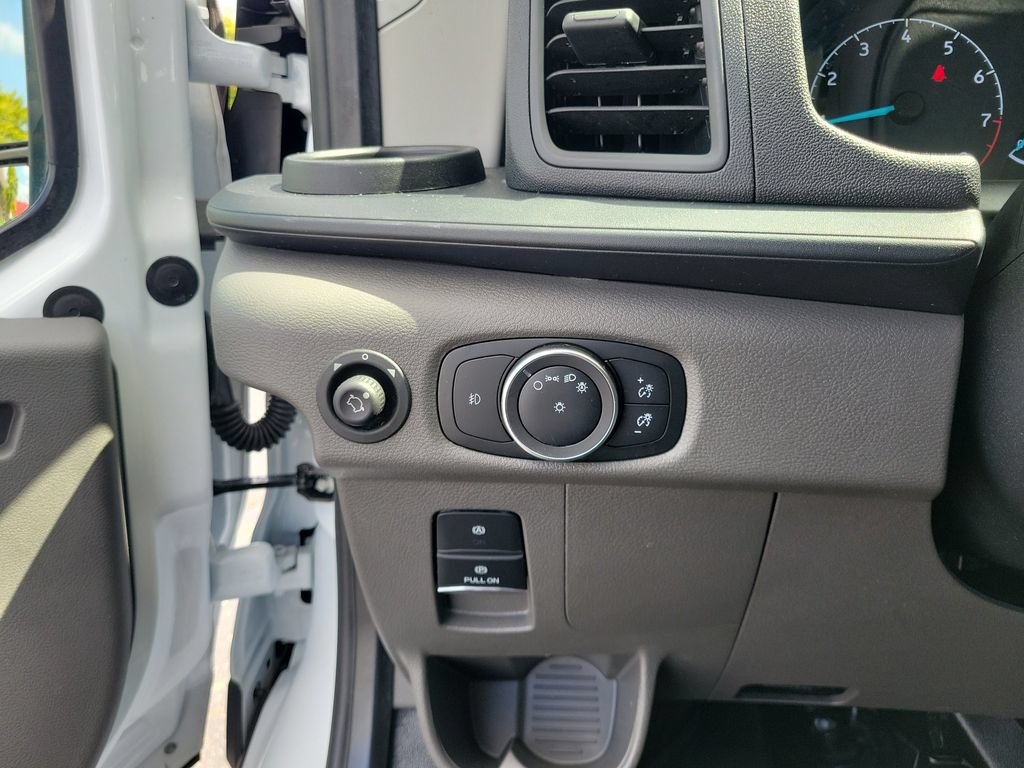 Certified 2025 Ford Transit 250 Low Roof w/ Exterior Upgrade Package RWD image 22