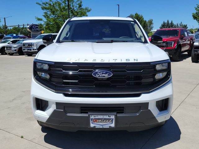 Certified 2025 Ford Expedition Active AWD/4WD image 5