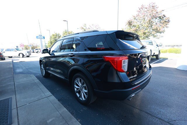 Certified 2021 Ford Explorer Limited w/ Equipment Group 301A AWD/4WD image 5