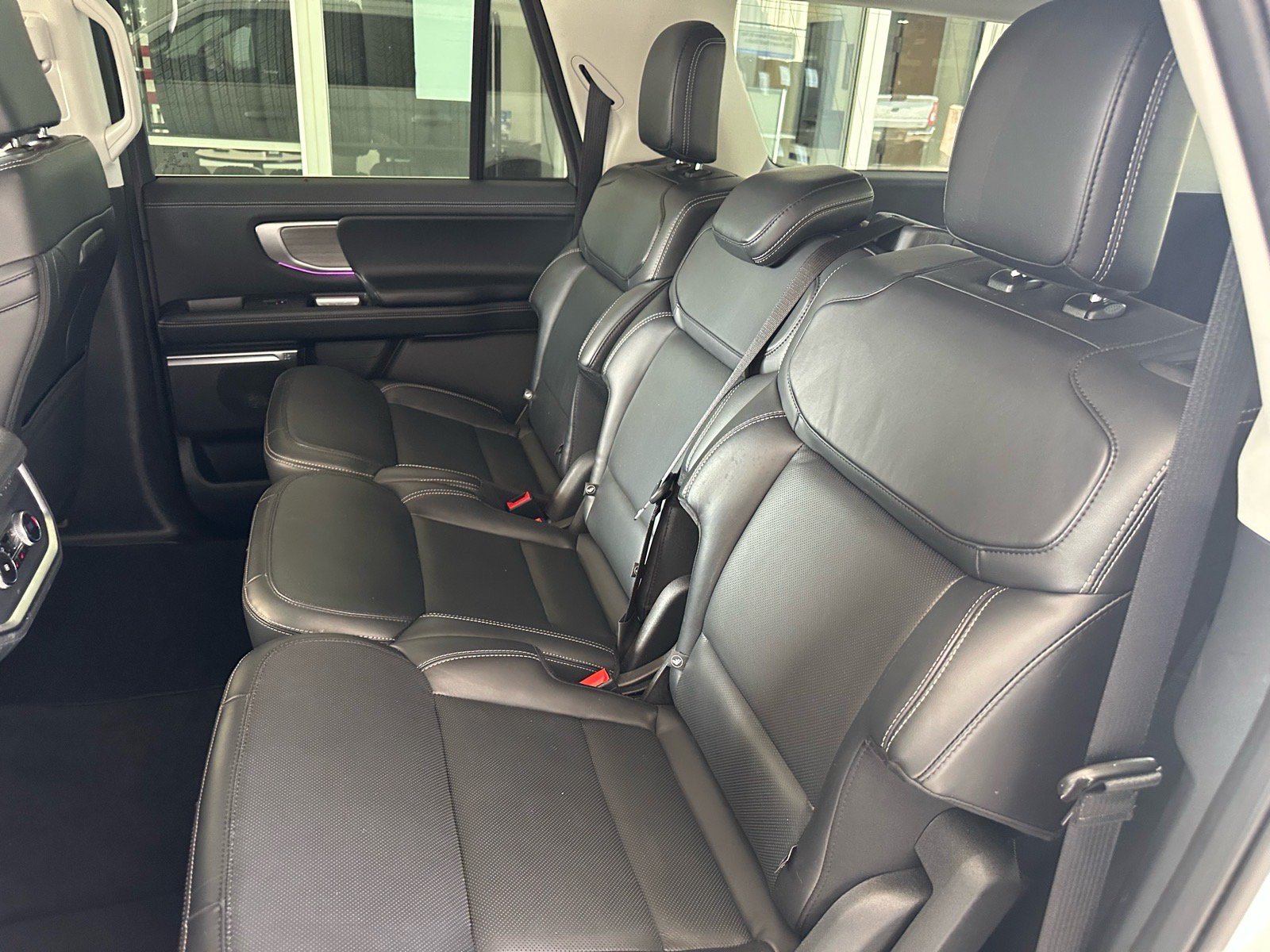 Certified 2025 Ford Expedition Max Platinum AWD/4WD image 27