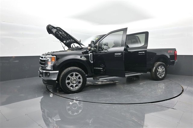 Certified 2021 Ford F250 Lariat w/ Chrome Package image 35