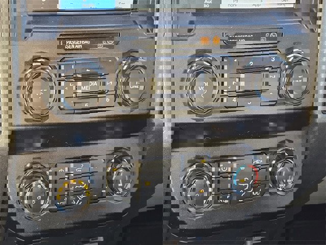 Certified 2019 Ford F250 XL w/ STX Appearance Package image 16