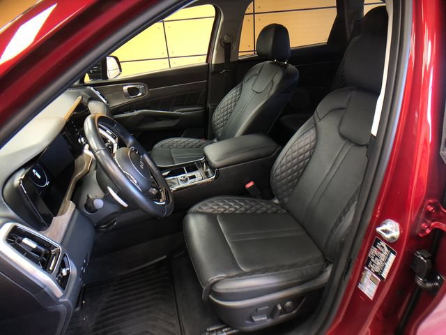 Used 2023 Kia Sorento SX Prestige AWD/4WD image 9