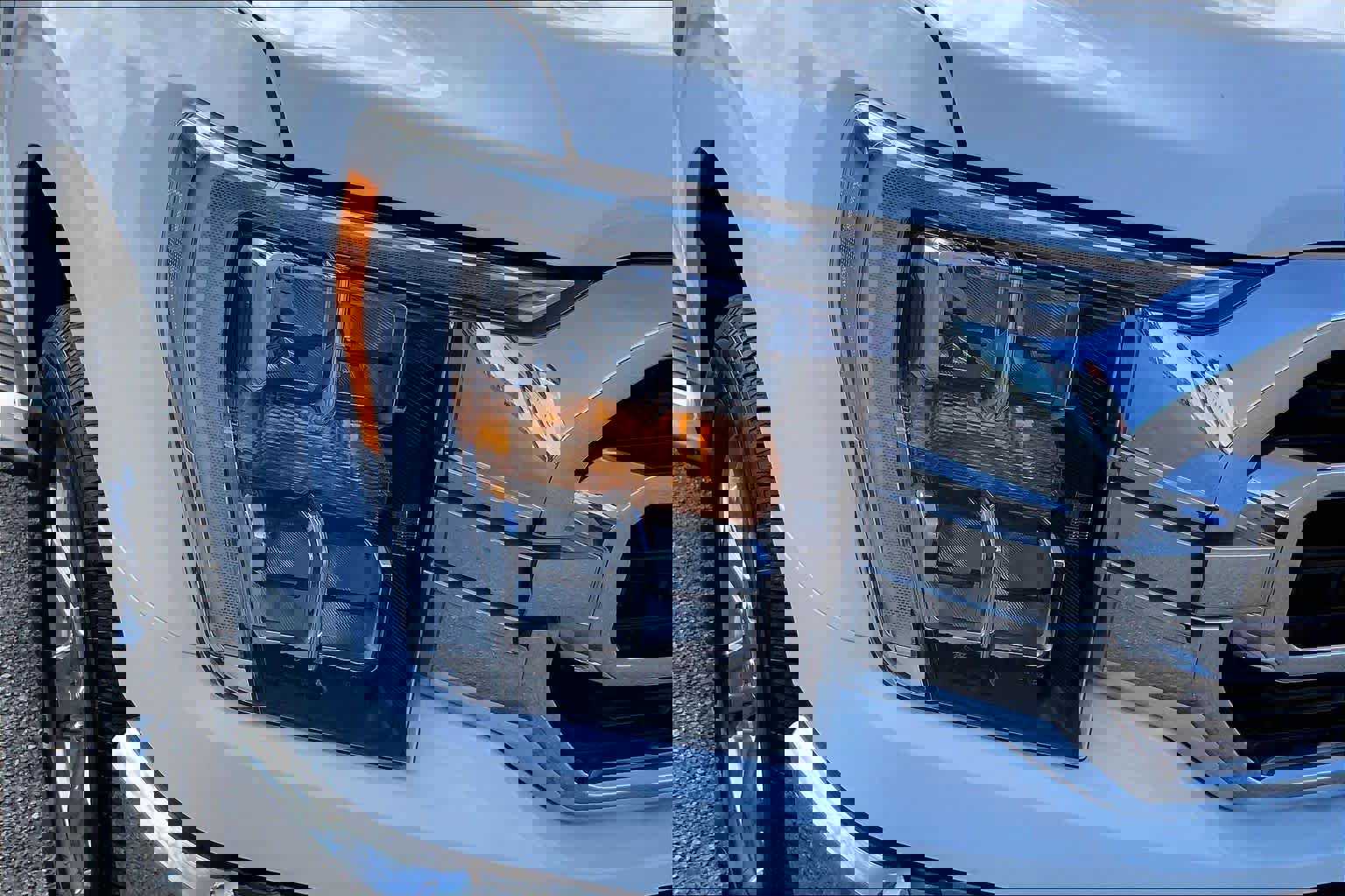 Certified 2023 Ford F150 XLT w/ Equipment Group 302A High image 28