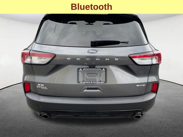 Certified 2021 Ford Escape SE w/ SE Sport Appearance Package image 4