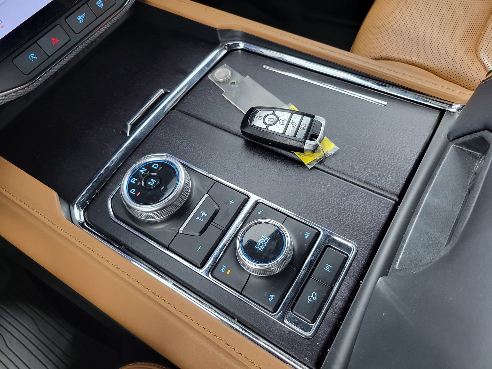 Certified 2023 Ford Expedition Max Platinum AWD/4WD image 21