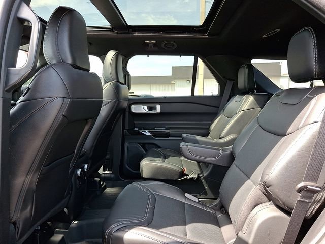 Certified 2024 Ford Explorer ST w/ Equipment Group 401A image 10