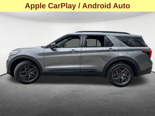 Certified 2025 Ford Explorer ST-Line w/ ST-Line Street Pack AWD/4WD image 7