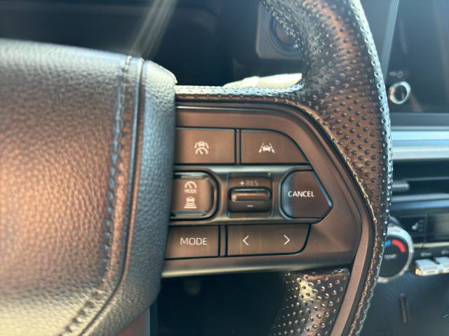 Used 2025 Toyota Tacoma SR5 AWD/4WD image 21