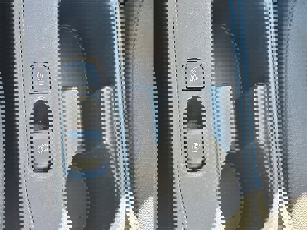 Used 2024 Toyota Corolla LE image 29