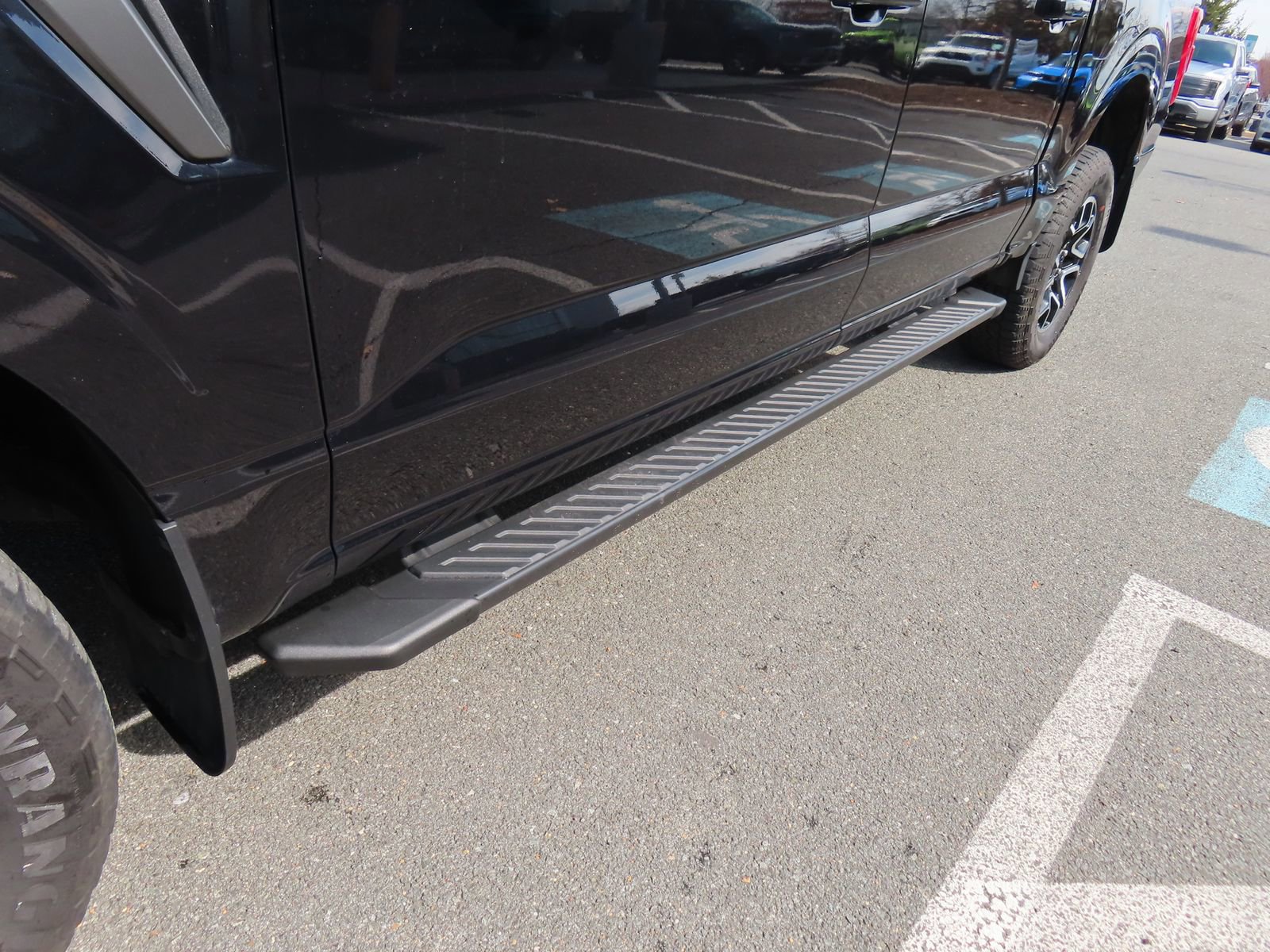 Certified 2023 Ford F150 XLT w/ Equipment Group 302A High image 12