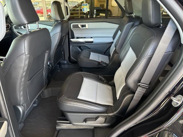 Certified 2023 Ford Explorer XLT w/ Equipment Group 202A image 16