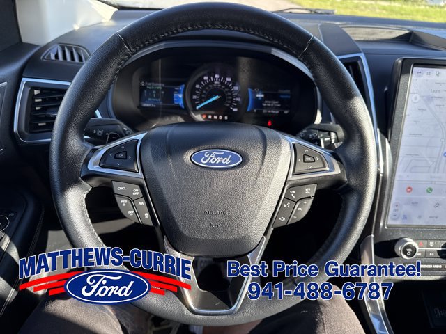 Certified 2024 Ford Edge Titanium w/ Equipment Group 301A AWD/4WD image 17