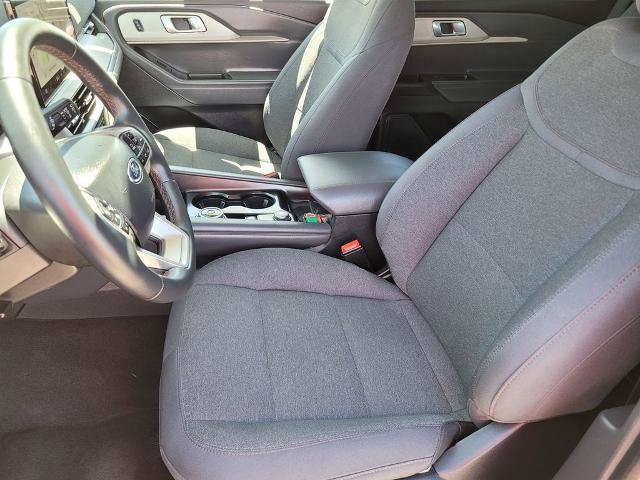 Certified 2026 Ford Explorer Active RWD image 16