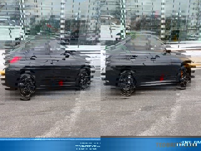 Used 2024 BMW 330i xDrive Sedan w/ M Sport Package image 6