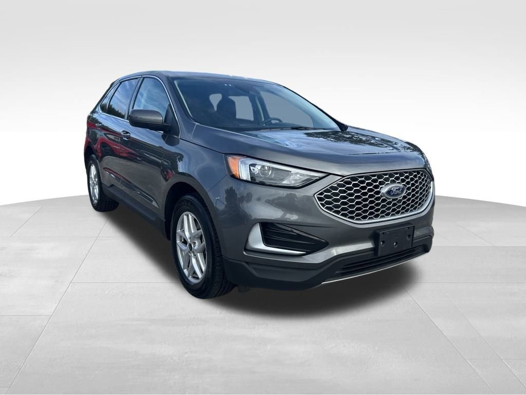 Certified 2023 Ford Edge SEL image 2
