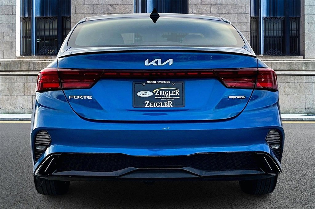 Used 2022 Kia Forte GT-Line w/ GT-Line Premium Package image 4