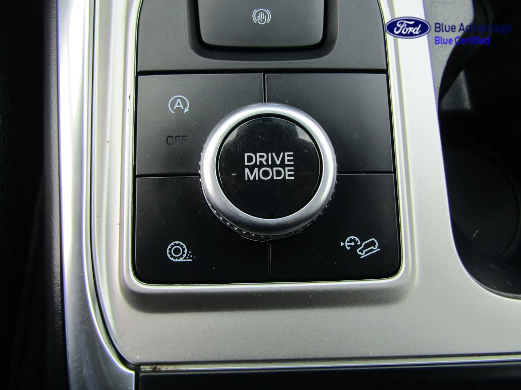 Certified 2020 Ford Explorer XLT w/ Equipment Group 202A AWD/4WD image 37