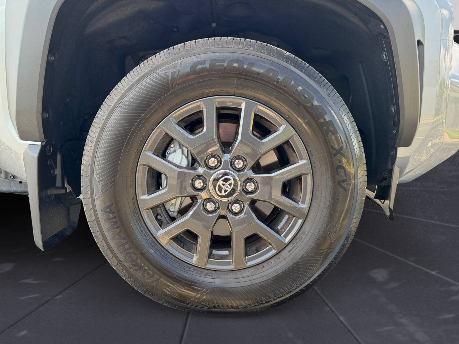 Used 2026 Toyota 4Runner SR5 AWD/4WD image 14