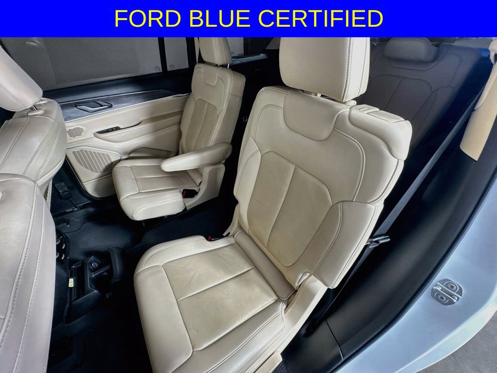 Used 2021 Jeep Grand Cherokee L Limited RWD image 28