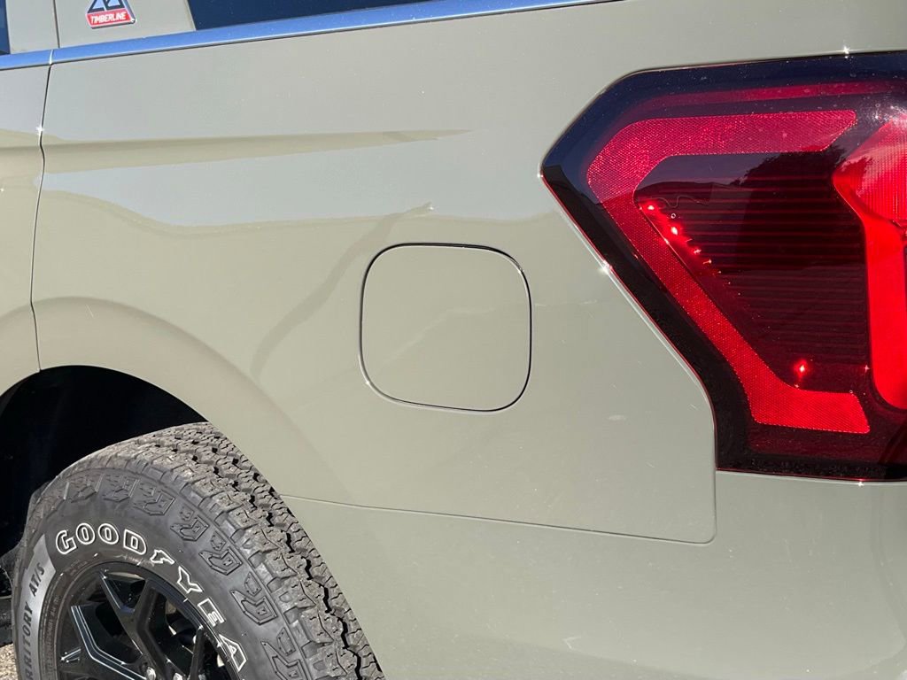 Certified 2024 Ford Expedition Timberline image 21