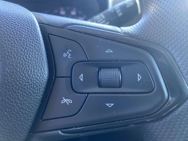 Used 2021 Chevrolet TrailBlazer LT w/ Convenience Package AWD/4WD image 21