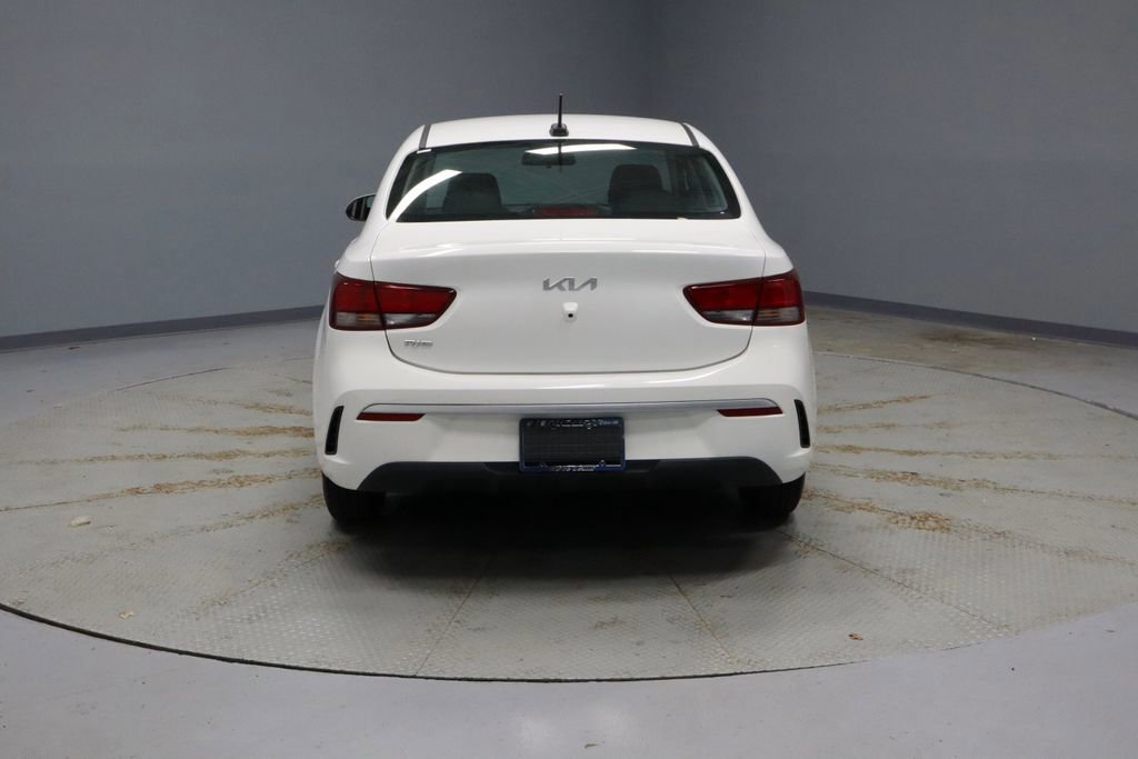 Used 2023 Kia Rio LX image 4