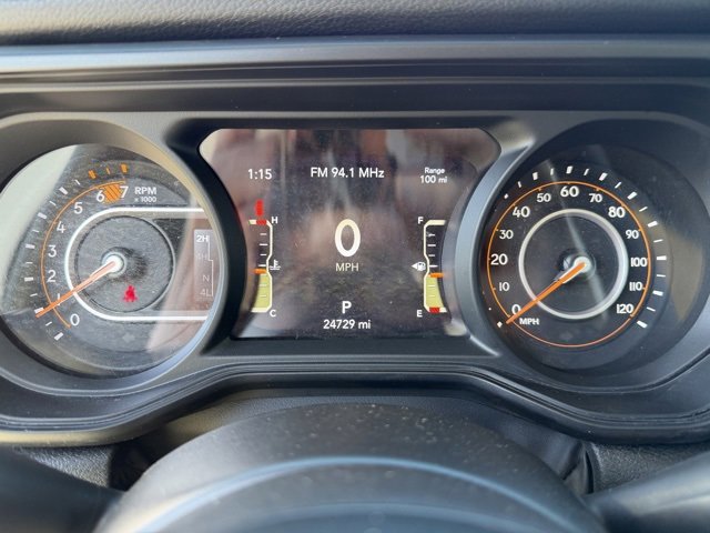 Used 2024 Jeep Wrangler Willys image 14