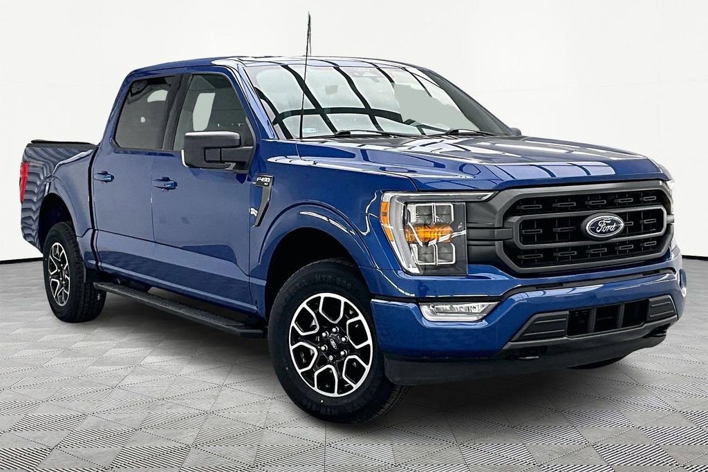 Certified 2022 Ford F150 XLT w/ Equipment Group 302A High image 5