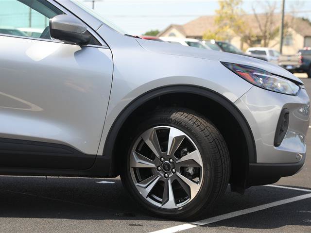 Certified 2024 Ford Escape Platinum AWD/4WD image 8