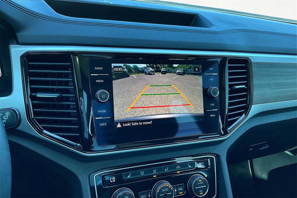 Used 2023 Volkswagen Atlas SEL image 21