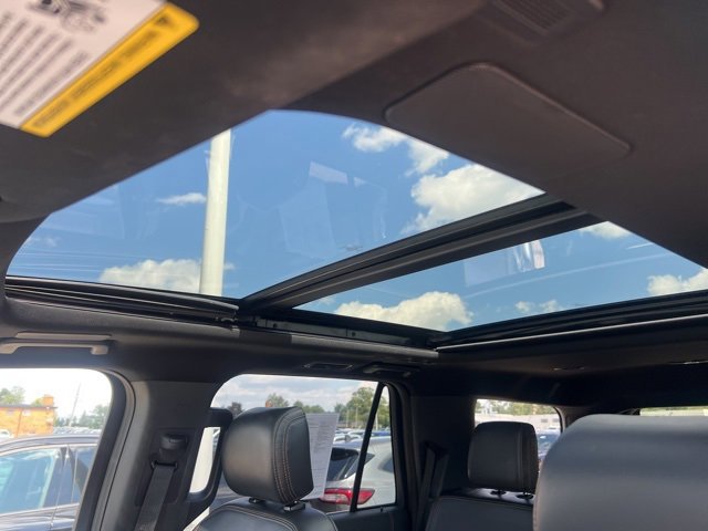 Certified 2022 Ford Expedition Platinum image 23