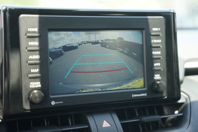 Used 2020 Toyota RAV4 XLE FWD image 27