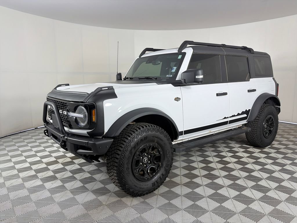 Certified 2023 Ford Bronco Wildtrak AWD/4WD image 3