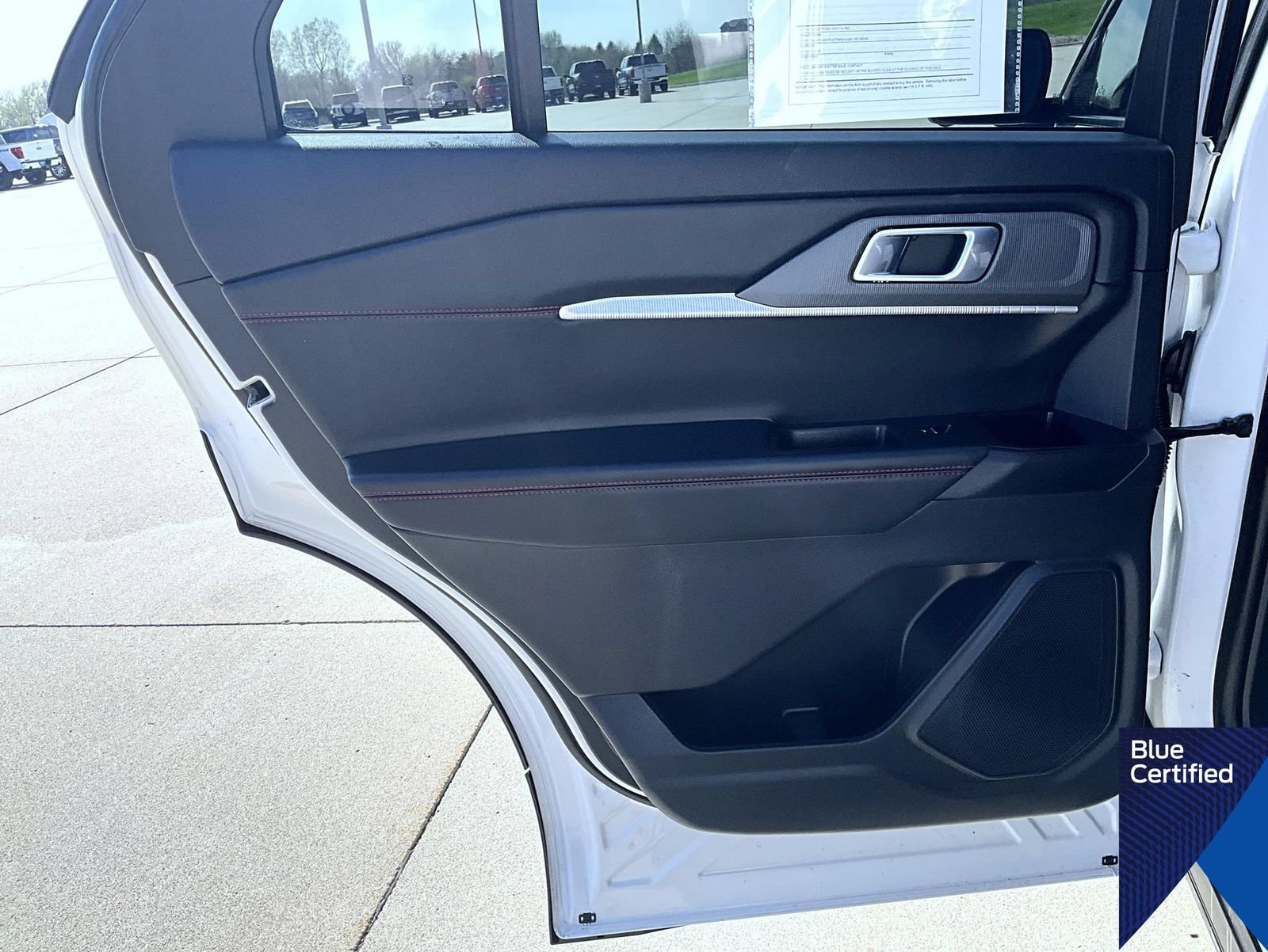 Certified 2025 Ford Explorer ST-Line w/ ST-Line Street Pack AWD/4WD image 23