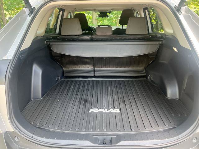 Used 2025 Toyota RAV4 XLE w/ Convenience Package AWD/4WD image 23