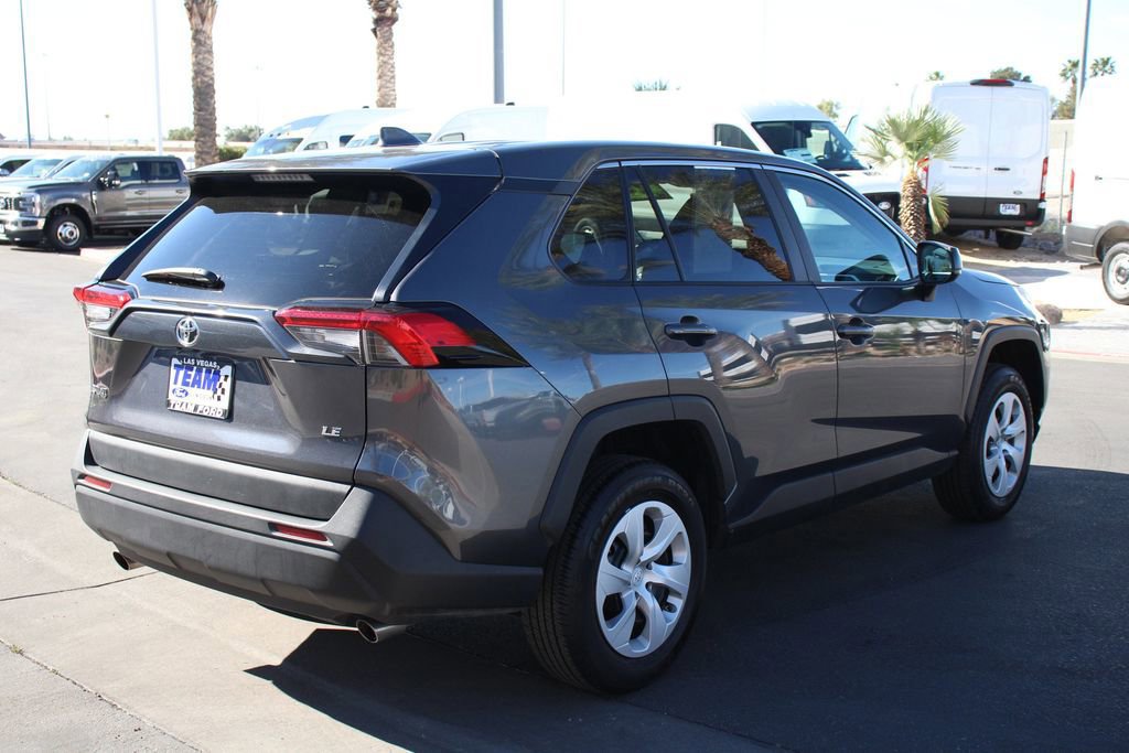 Used 2024 Toyota RAV4 LE image 7