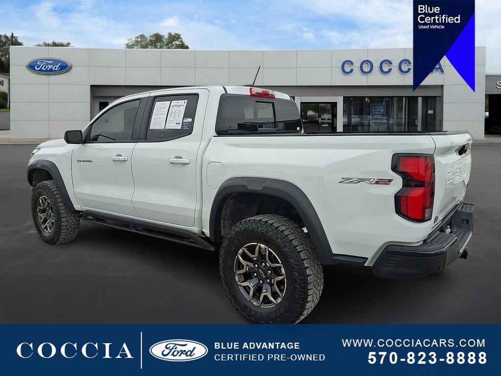 Used 2024 Chevrolet Colorado ZR2 w/ ZR2 Convenience Package III image 3