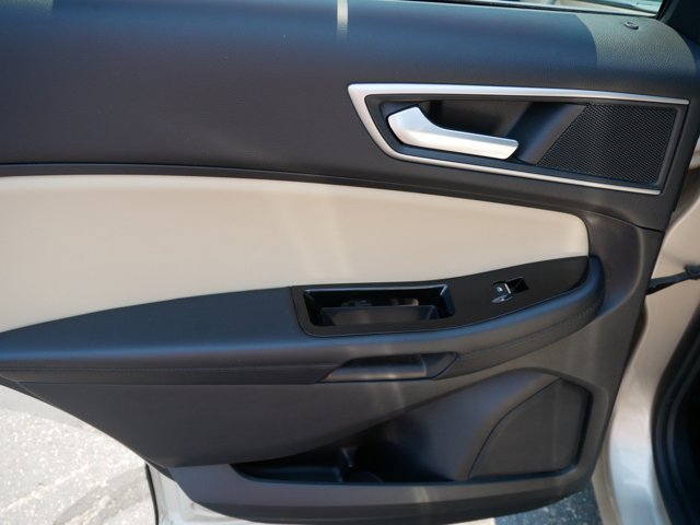 Certified 2018 Ford Edge SEL w/ Equipment Group 201A AWD/4WD image 13