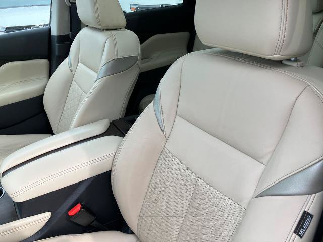 Used 2022 Nissan Murano Platinum w/ Cargo Package AWD/4WD image 25
