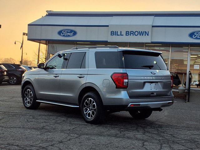 Certified 2023 Ford Expedition XLT image 2