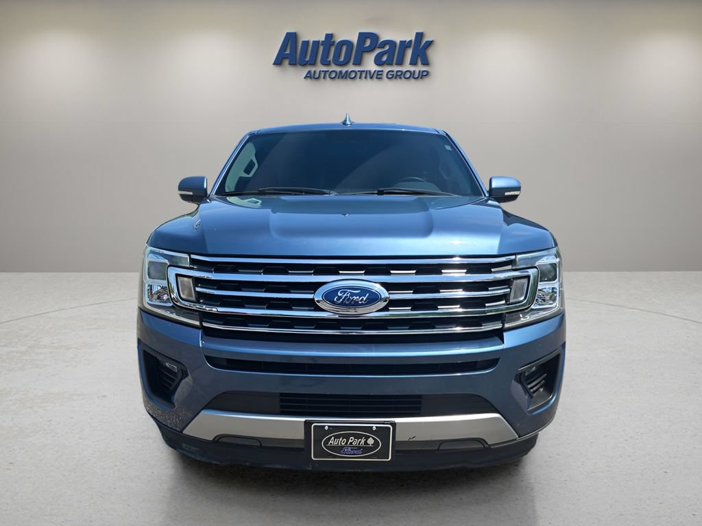 Certified 2018 Ford Expedition XLT w/ Equipment Group 202A RWD image 2